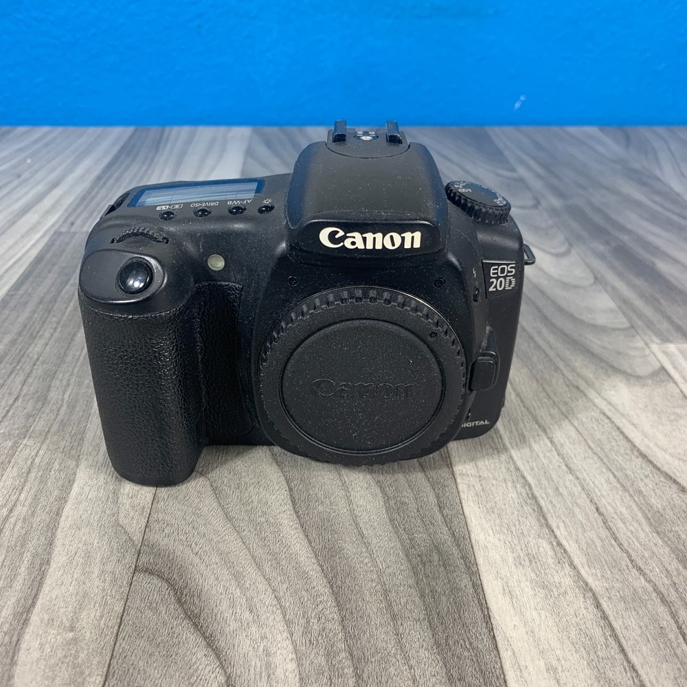 Canon EOS 20D 8.2MP CMOS Digital SLR Camera EF/EF-S Mount Body Only